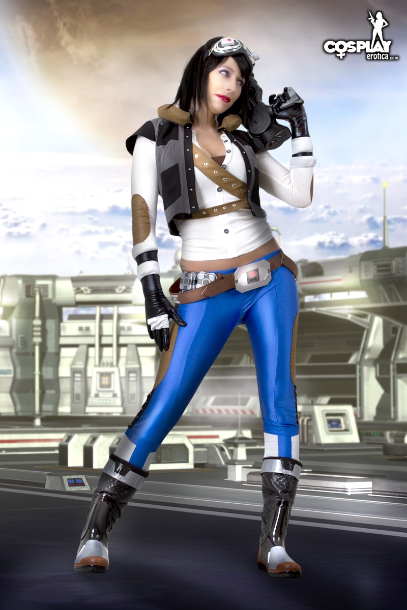 swtor_smuggler_03_by_cosplayerotica-d4j64fs