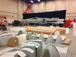 millennium-falcon-star-wars-spoiler-sneak-peek-behind-the-scenes-photos-016-480w