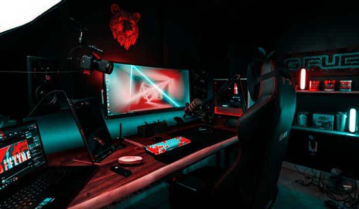 Best Gadgets for Improving Gameplay and Streaming