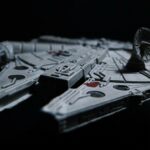 How is gambling used as a narrative tool in the Star Wars universe